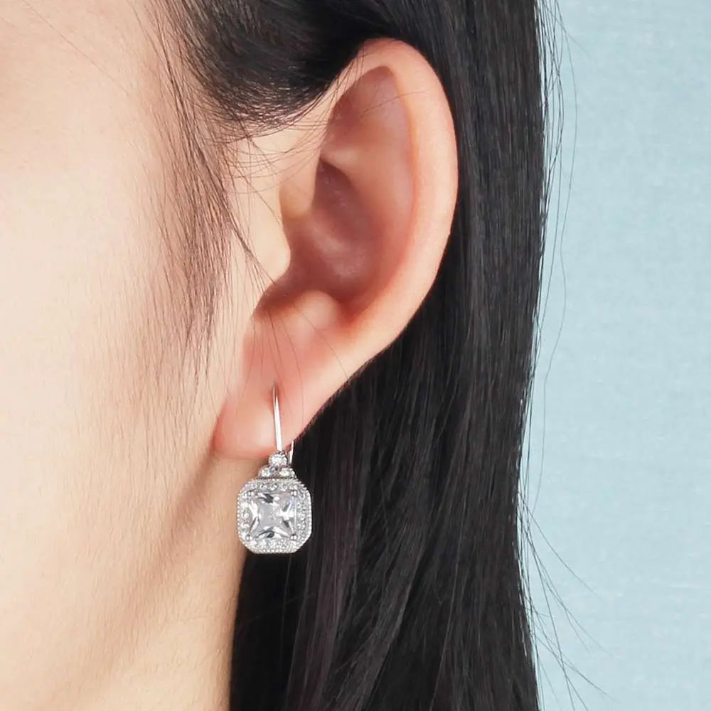 Shiny Rhinestone Earrings - Vymla